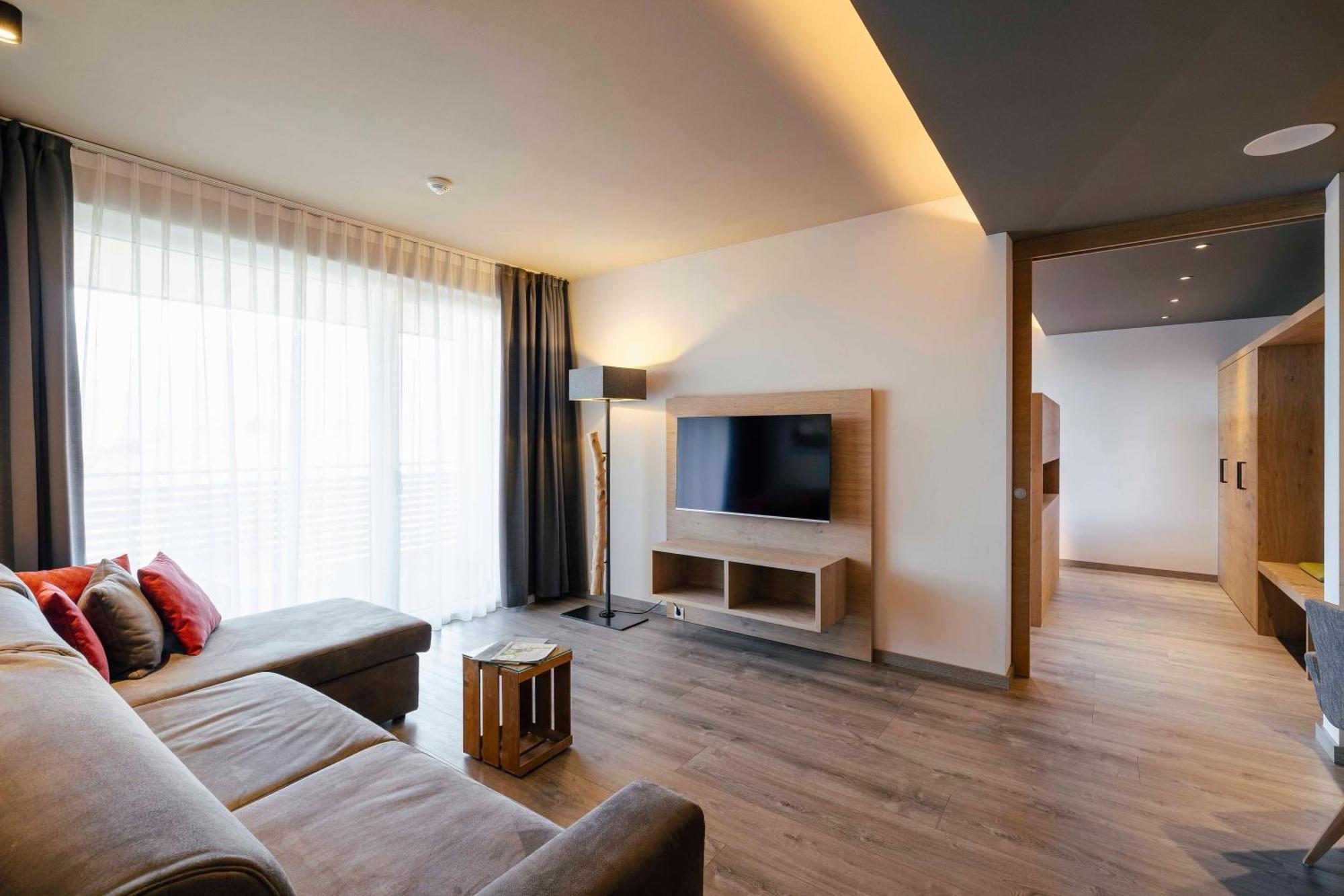 Hotel Pfeiss Lana Bilik gambar