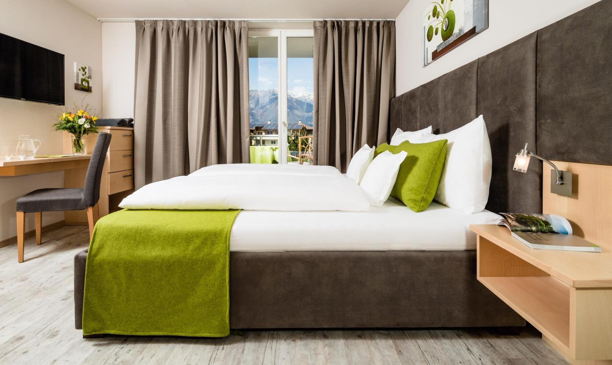 Hotel Pfeiss Lana Luaran gambar